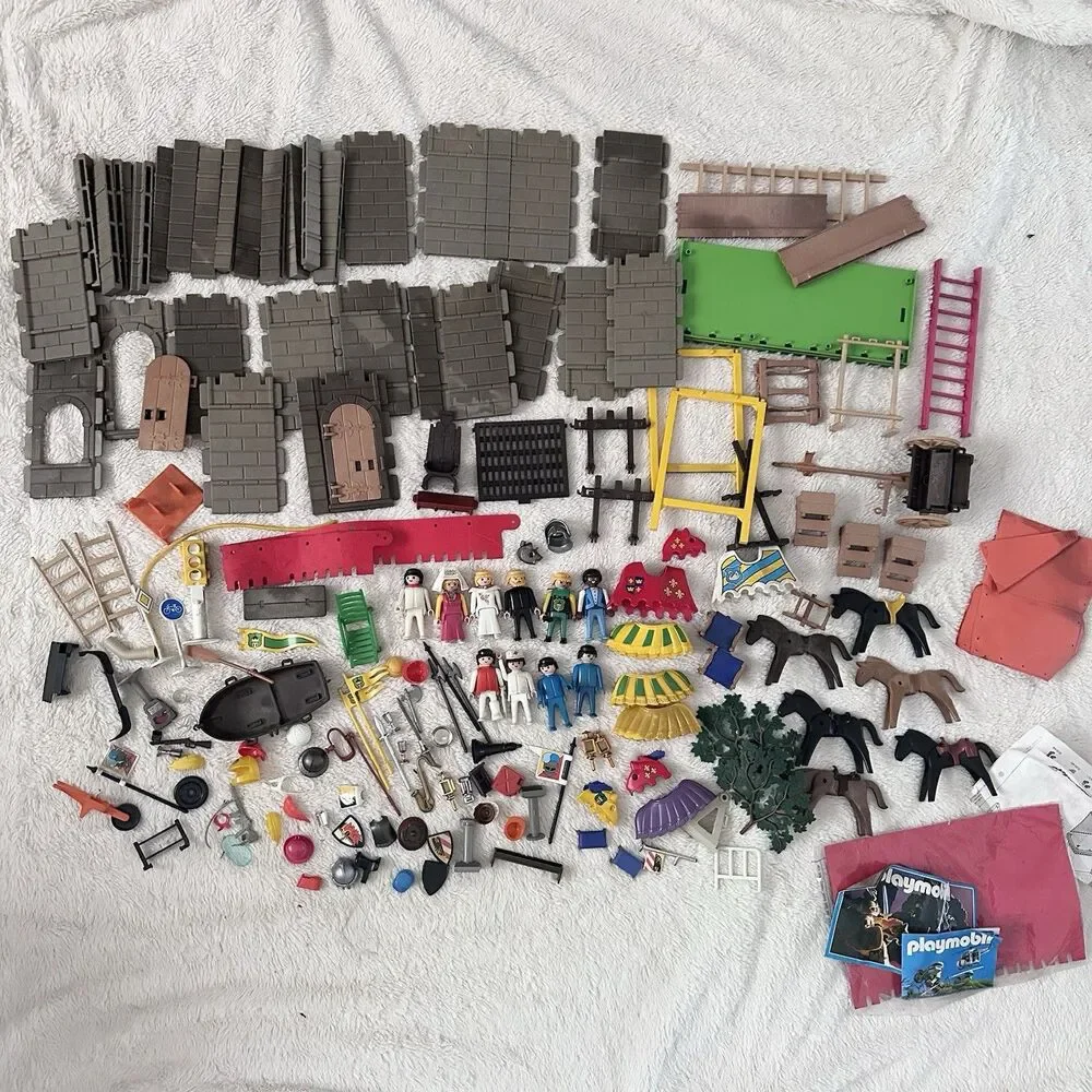 Vintage Playmobil Medieval Knights Castle Assorted Pieces And Parts Horses 90s